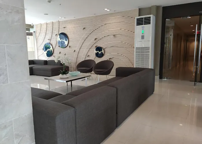 Sea Residences 5mins Walk To Sm Moa, Arena, Smx, 55" Googletv Manila
